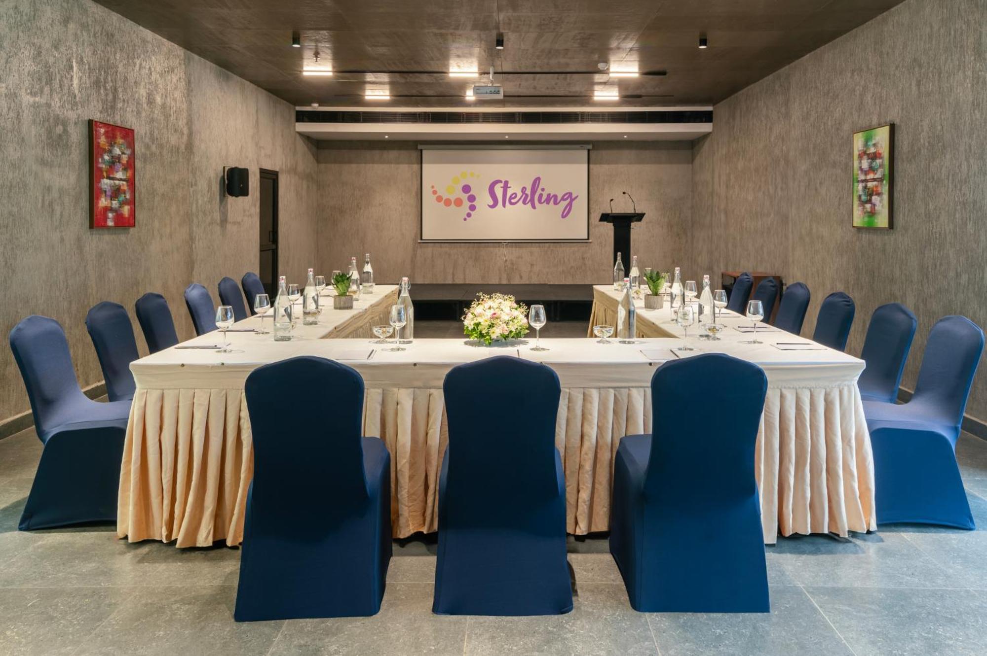 Sterling Athirappilly Kallana Exterior foto