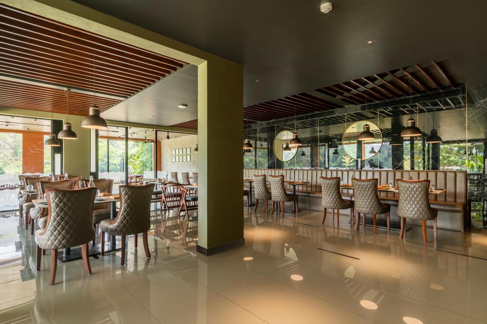Sterling Athirappilly Kallana Exterior foto
