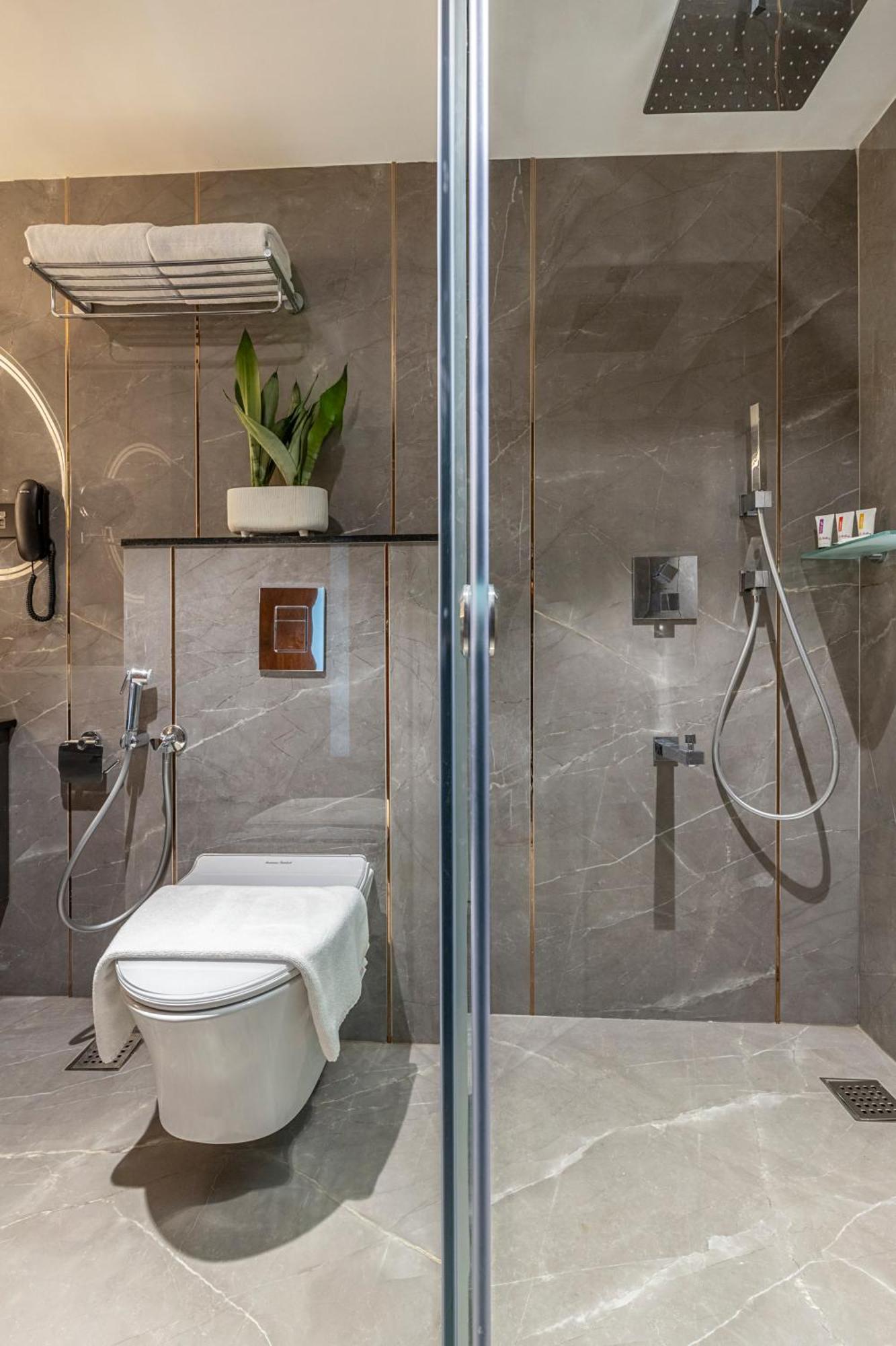 Sterling Athirappilly Kallana Exterior foto