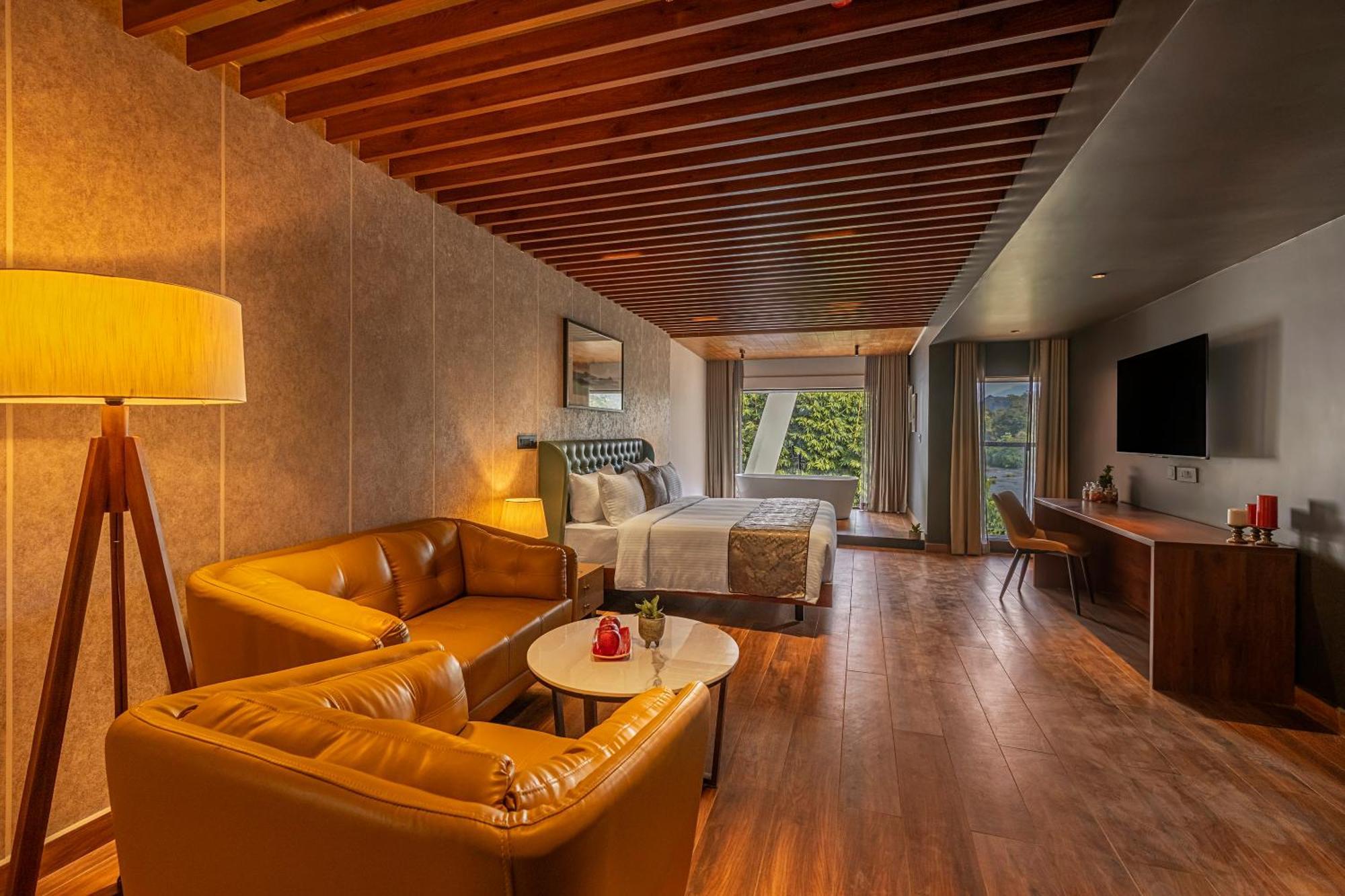 Sterling Athirappilly Kallana Exterior foto