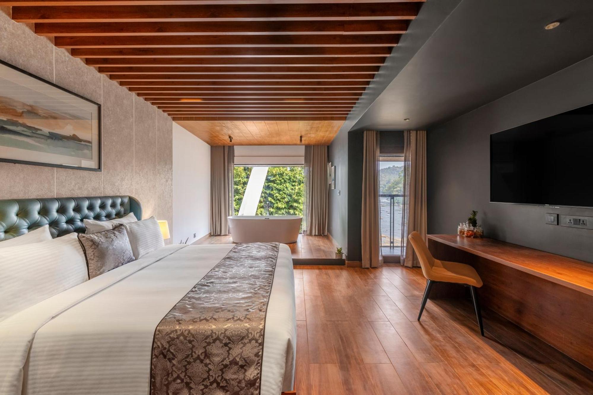 Sterling Athirappilly Kallana Exterior foto